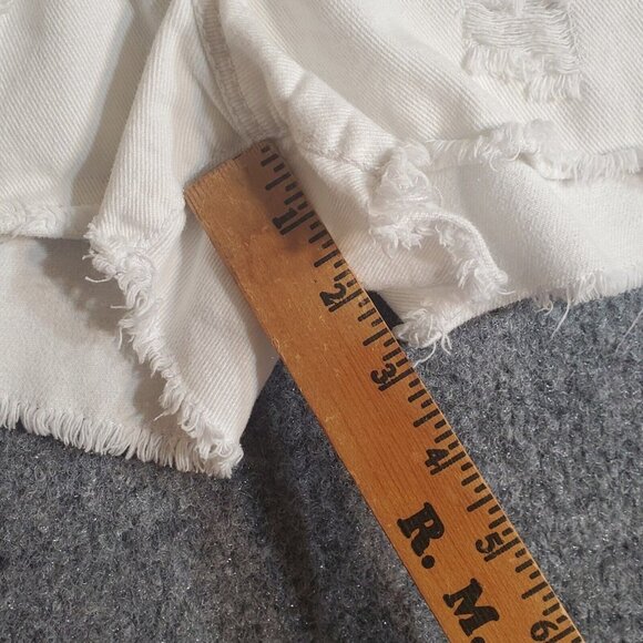 Mossimo Womens Denim Low Rise Short Short White Distressed Jean Shorts Size 11 - Picture 13 of 16